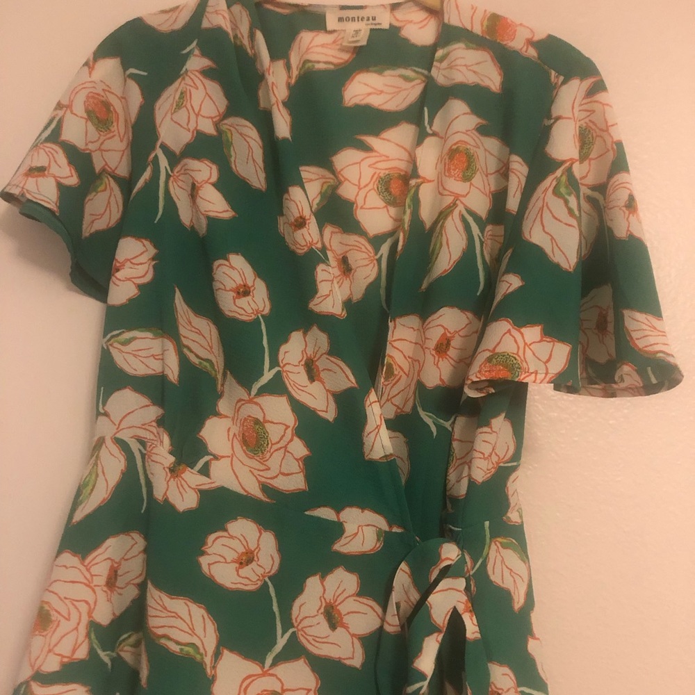 Green Floral Wrap Blouse